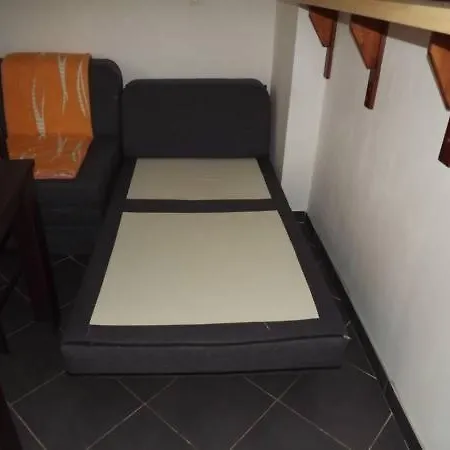 Apartamento 11 *