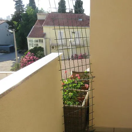 Apartment 11 Split