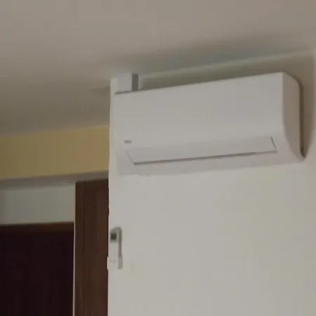 Apartman 11 *