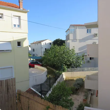 11 Apartman Split