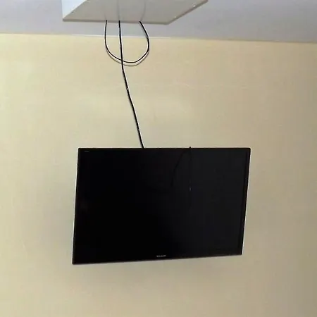 11 Apartment *
