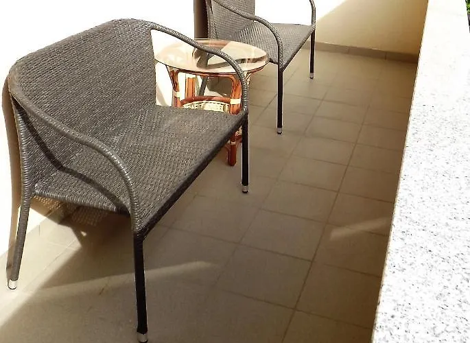 Apartament 11 *